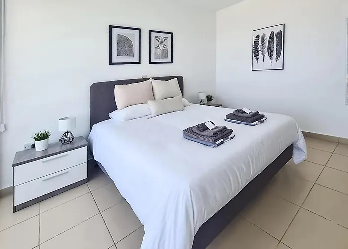 Amazing In Miliou-paphos With Wifi *